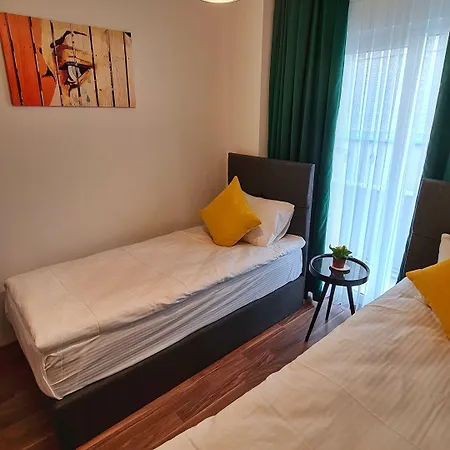 Letstay Sweet Yellow Antalya