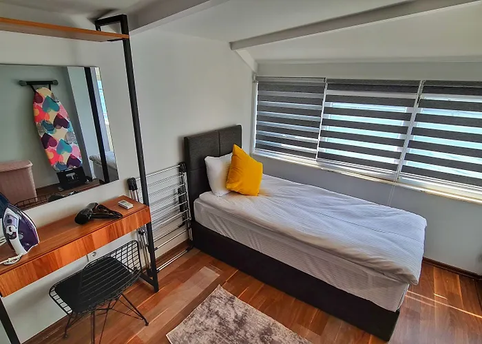 Letstay Sweet Yellow 4*