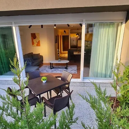 Letstay Sweet Yellow 4* אנטליה