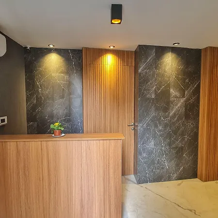 Letstay Sweet Yellow Penzion