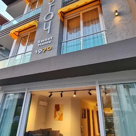 Guest house Letstay Sweet Yellow 2*