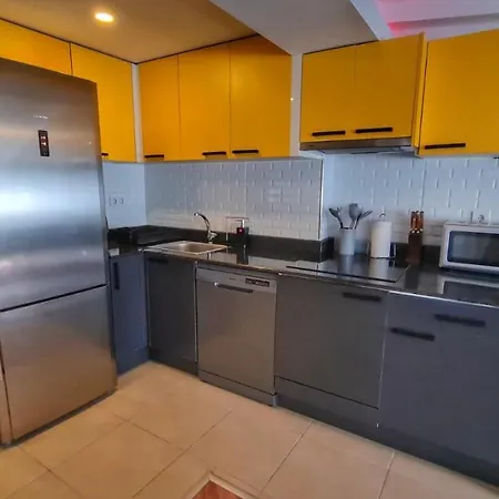 Letstay Sweet Yellow Guest house